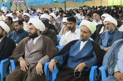 ستون های استوار انقلاب هرگز فرو نخواهد افتاد