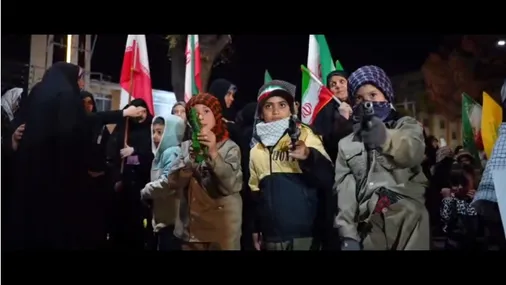 فرزندان کوچک ایران هم پای کار انقلاب و کشور هستند