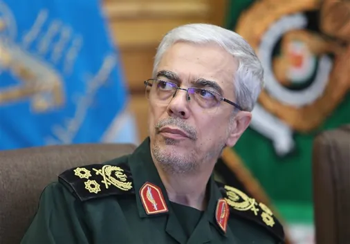 سرلشکر باقری: ملت به کاندیدایی رأی دهند که واجد ویژگی&zwnj;های یک رئیس&zwnj;جمهور در تراز انقلاب اسلامی باشد
