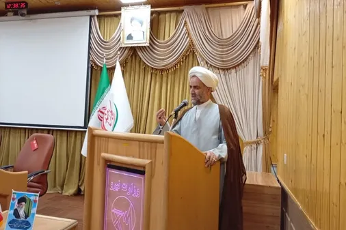 مادری، گرانبهاترین نقش بانوان است