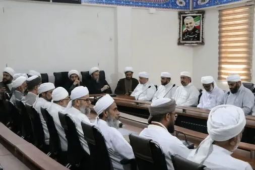 ملت ایران با وحدت و مقاومت از سختی&zwnj;ها عبور خواهد کرد