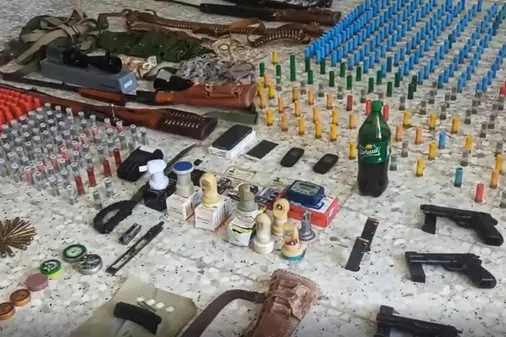 کشف محموله سلاح و مهمات غیر مجاز در کهگیلویه و بویراحمد