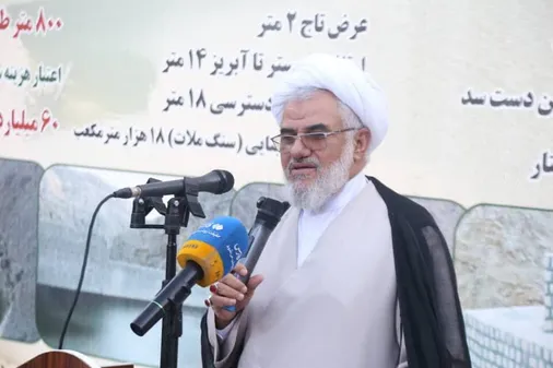 مشارکت دولت، سپاه و مردم، راه&zwnj;حل پر کردن خلأهای کشور است