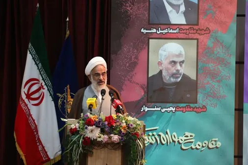 امروز خبیث&zwnj;ترین سرباز دشمن کسی است که یاس را القا و امید را تضعیف کند