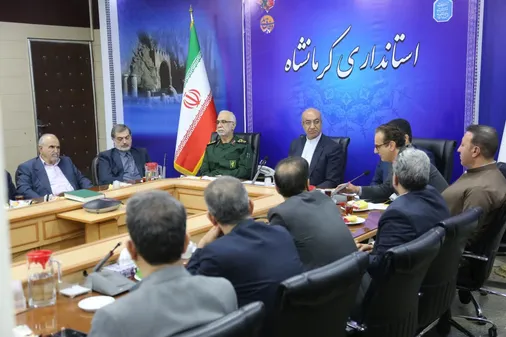 آیین تجلیل از کادر درمان فعال در برنامه&zwnj;های سازمان بسیج جامعه پزشکی کرمانشاه