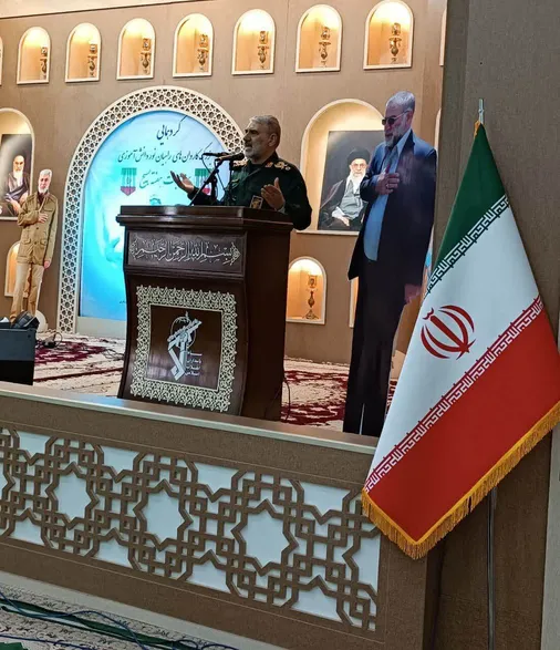 امروز کمک به جبهه مقاومت مهم&zwnj;ترین مسئولیت&zwnj; ما است