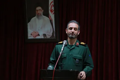 شهید اکبرزاده در جبهه روشنگری و جهاد تبیین آرام و قرار نداشت
