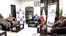 دیدار فرمانده پدافند منطقه جنوب شرق ارتش با علمای هرمزگان