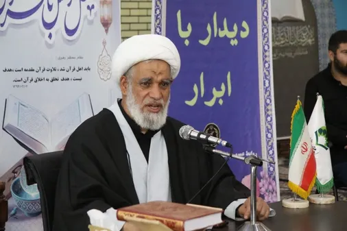 راهبرد امروز جبهه انقلاب  تبدیل "ضعف به قوت و تهدید به فرصت" است
