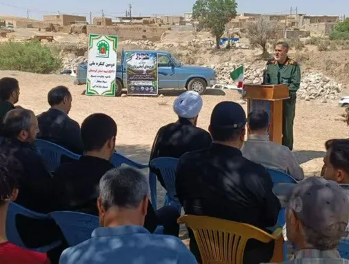 آیین کلنگ&zwnj;زنی پروژه &laquo;آبخیز تا جالیز&raquo; در روستای پهنه&zwnj;بر بیجار برگزار شد
