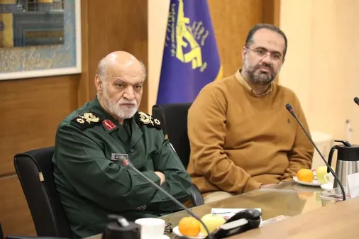 سردار غیاثی: نویسندگان &laquo;نشر ستاره&zwnj;ها&raquo; آبروی سپاه و بسیج هستند