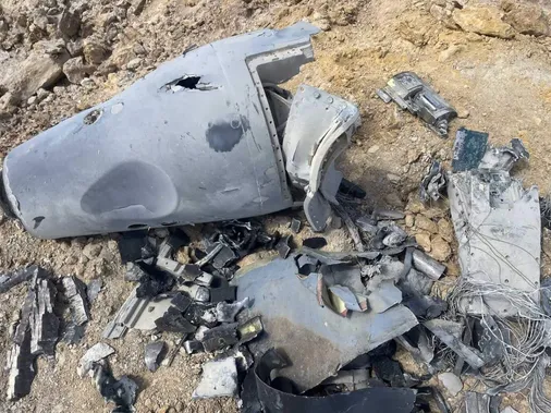 کشف لاشه&zwnj;ی پهپاد اوربیتر ۴ رژیم صهیونی در شهر اصفهان /  ساقط شدن پهپاد شناسایی رژیم توسط پدافند هوا فضای سپاه