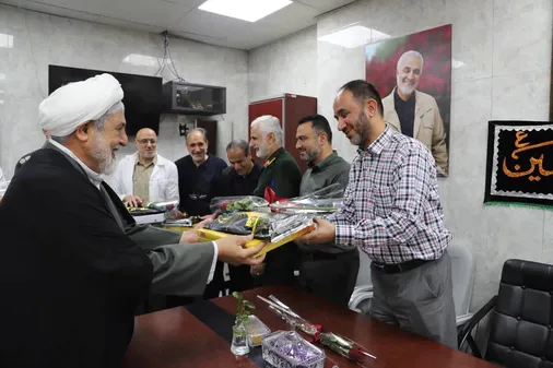 تجلیل جانشین نماینده ولی فقیه در سپاه از کادر درمان مجتمع درمانی حضرت ابوالفضل(ع)