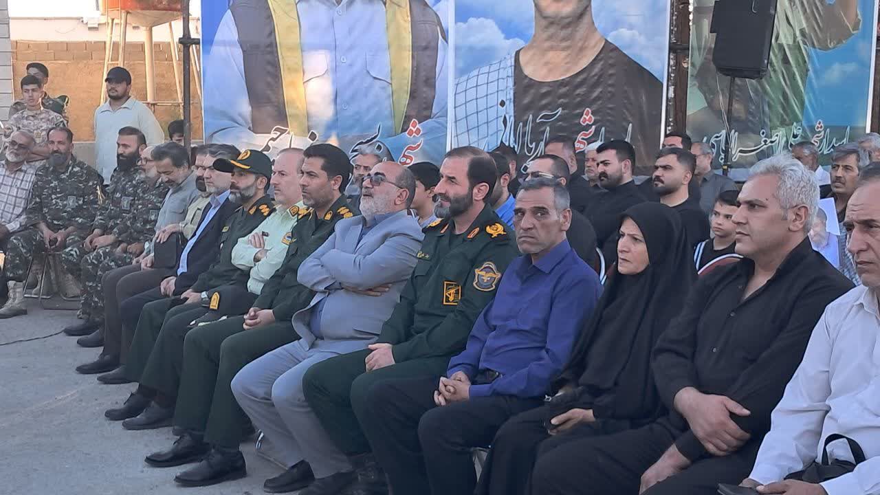 شهدا در امتداد هم، از دفاع مقدس تا مدافعین حرم شهدا در امتداد هم، از دفاع مقدس تا مدافعین حرم