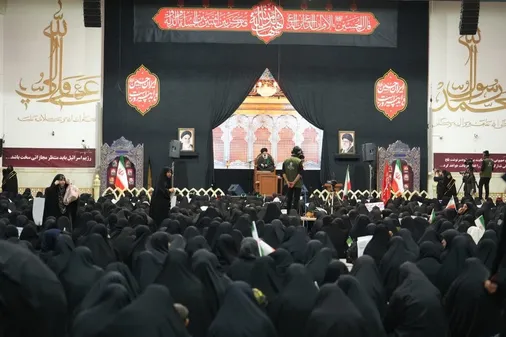 تجمع بانوان استان قم به تاسی از حضرت زینب کبری (س)