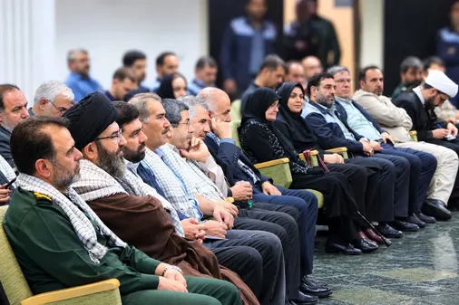 آیین رونمایی از چهار اثر ارزشمند با موضوع دفاع مقدس در شرکت ایران&zwnj;ترانسفو
