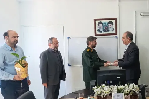 جانشین فرمانده سپاه استان خراسان شمالی در بسیج اقشار روز پزشک را به کادر درمان بیمارستان&zwnj;های بجنورد تبریک گفت