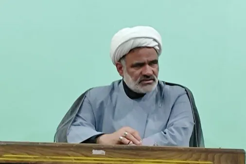 استقامت همه جانبه و متفاوت از مقاومت است