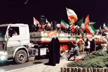 حضور پرشور مردم ولایت مدار یزد در میدان امام حسین ع در ۱۷۶ مین شب