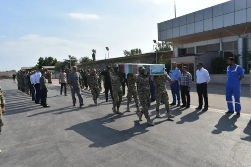 آیین استقبال از پیکر مطهر شهید گمنام در قرارگاه راهکنشی امام سجاد(ع) جزایر بوموسی و سیری