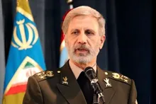 دست ما روی ماشه است