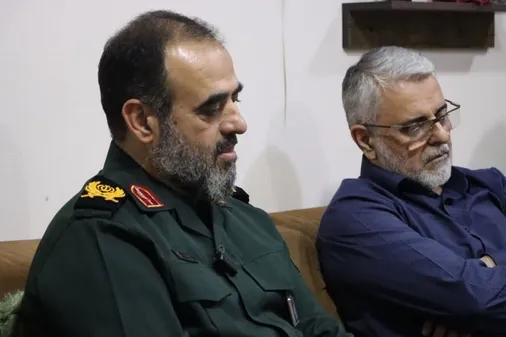 خداوند گمنامی &laquo;شهید زرین&raquo; را با برجسته کردن پرچم او در میان مردم جبران کرد