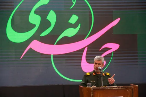 دشمن می&zwnj;خواهد با جنگ شناختی، نسل جوان را از ارزش&zwnj;های انقلاب دور کند