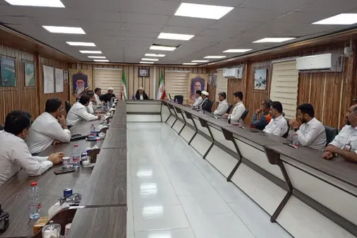 بازدید رئیس سازمان صدا و سیمای هرمزگان از پروژه پتروپالایش مهر خلیج فارس