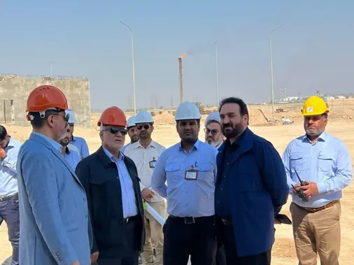بازدید میدانی فرمانده قرارگاه سازندگی خاتم&zwnj;الانبیاء(ص) از پروژه&zwnj;های راهبردی در بوشهر و خوزستان