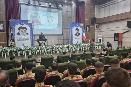 در آیینی از سربازان وظیفه سپاه شهدای آذربایجان غربی به مناسبت روز سرباز قدردانی و تجلیل شد