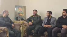 دیدار معاون هماهنگ‌کننده سپاه استان البرز، با خانواده شهیدان استان