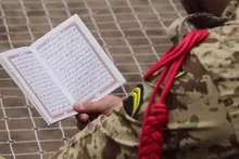 مراسم زیارت عاشورا در جوار شهید گمنام