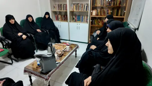 دیدار و قدردانی مسئول بسیج جامعه زنان استان اصفهان و تیم همراه با پرسنل خواهر نیروی انتظامی اصفهان