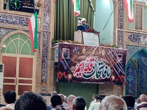 رشادت ها، شجاعت ها و ایثارگری های رزمندگان برای نسل جدید بازگو شود