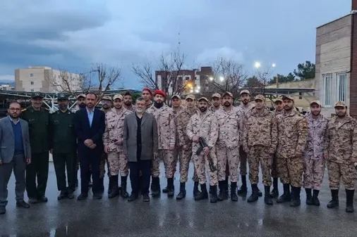 دیدار عیدانه فرمانده سپاه استان با سربازان سپاه صاحب الامر (عج)