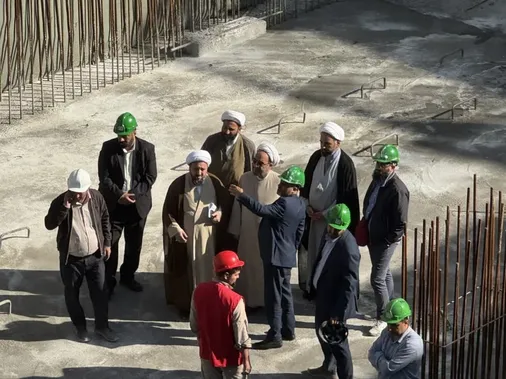 بازدید مسئول نمایندگی ولی فقیه در قرارگاه خاتم&zwnj;الانبیاء از پروژه&zwnj; خط ۷ متروی تهران و استادیوم آزادی