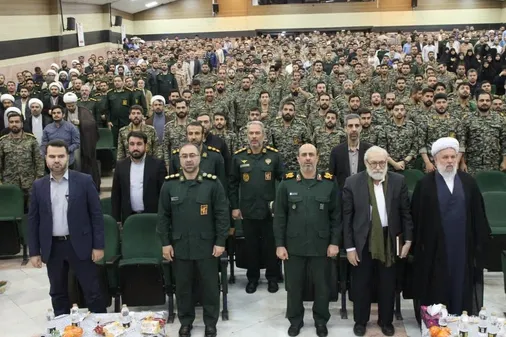 برگزاری همایش هفته عقیدتی سیاسی در سپاه استان البرز
