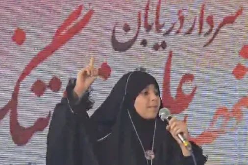 دکلمه خوانی نوه&zwnj; دریابان شهید علیرضا تنگسیری