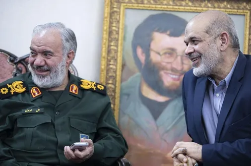 دیدار جانشین فرمانده کل سپاه از خانواده سردار شهید محمد بروجردی
