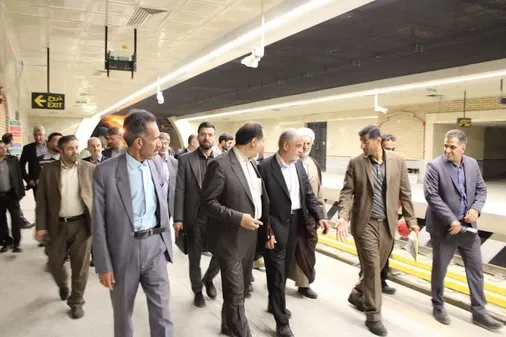 بازدید اعضای کمیسیون امور داخلی مجلس از پروژه خط A مترو قم
