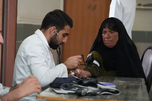 شیرینی خدمت دانشجویان جهادگر بسیجی دانشگاه علوم&zwnj;پزشکی یاسوج در رود تلخ