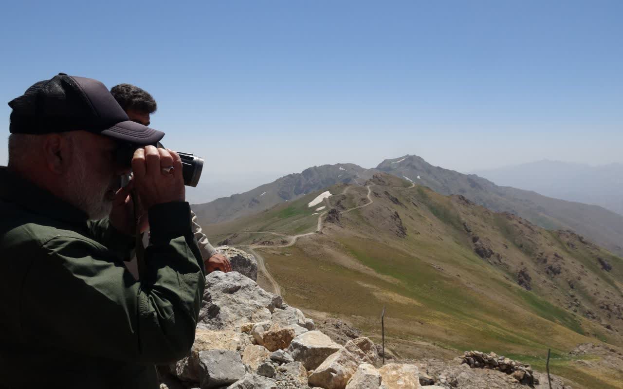 رزمندگان مناطق عملیاتی شمالغرب آماده برخورد با هرگونه خطای محاسباتی دشمنان خارجی و سران و عناصر گروهکهای تروریستی هستند رزمندگان مناطق عملیاتی شمالغرب آماده برخورد با هرگونه خطای محاسباتی دشمنان خارجی و سران و عناصر گروهکهای تروریستی هستند