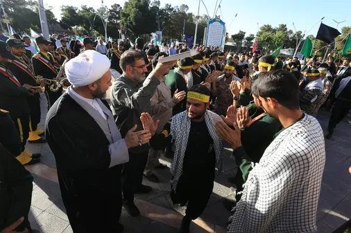 بدرقه کاروان دوی امدادی، عاشقان حسینی زائران خمینی