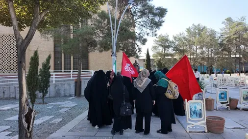 اعزام ۳ دستگاه اتوبوس از دانشجویان بسیجی اصفهانی به اردوی جهادی کردستان از گلستان شهدا