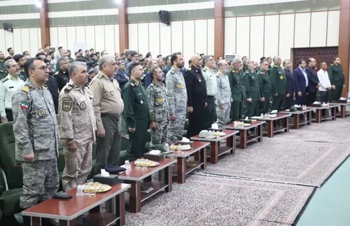همایش مهارت آموزی سربازان وظیفه  نیروهای مسلح در بندرعباس برگزار شد