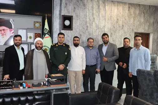 تجلیل از کارکنان خدوم انتظامی در مهرشهر و کمالشهر کرج
