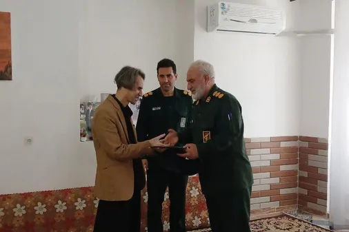 تجلیل از هنرمندان خوشنویس و نقاش گیلانغرب در ماه مبارک رمضان
