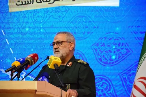 انقلاب اسلامی ایران نظام سلطه جهانی را داغدار کرد