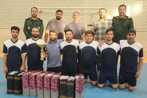 قهرمانی تیپ ۳۳ المهدی جهرم در مسابقات فوتسال یادواره شهدای اقتدار قرارگاه مدینه منوره
