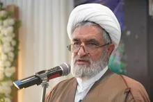 آرامش و محبت از مهم‌ترین ثمرات تشکیل خانواده است